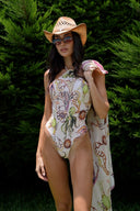 One Piece Fundo Do Mar Beige