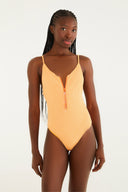 One Piece Maio Jacquard Peach