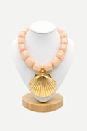 Collar Scallop Rose